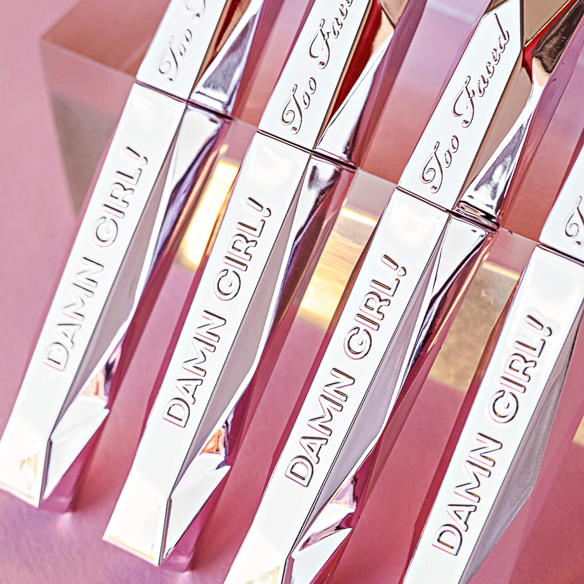 Damn Girl! 24-Hour Mascara
