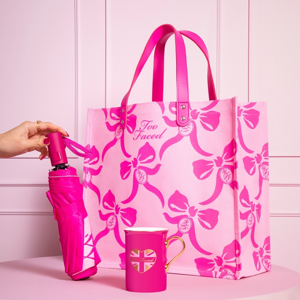 Pink tote hotsell